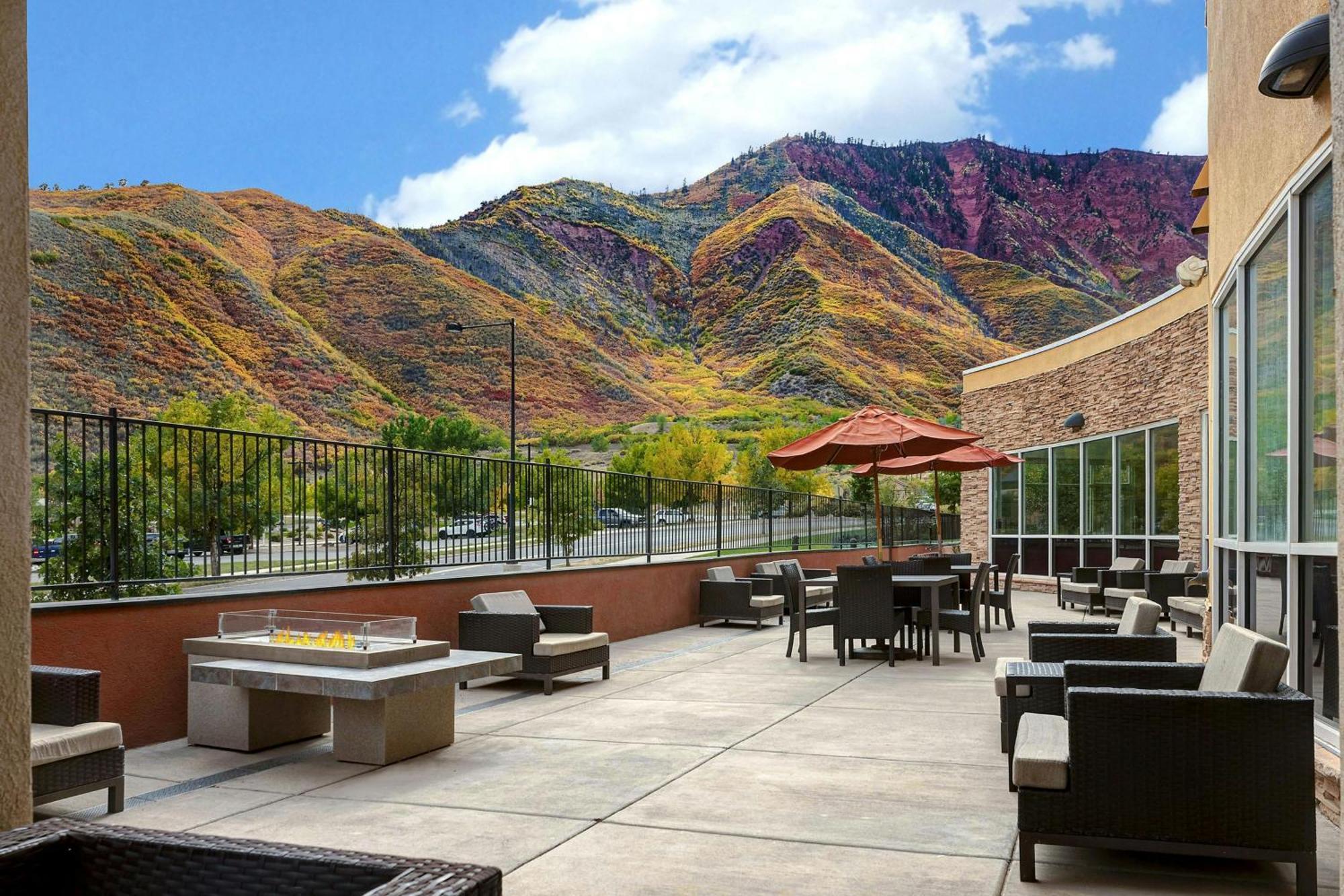 Courtyard By Marriott Glenwood Springs Hotel Exterior foto